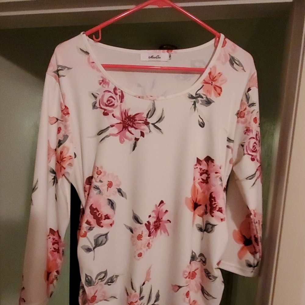 Pink ruched maternity dress